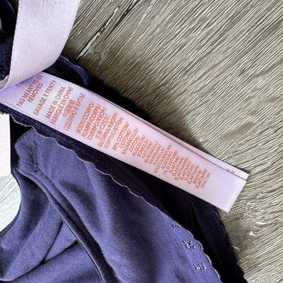 Savage X Fenty Purple Underwire Bra Lace Trim Adjustable Straps Women Size 36C - Picture 6 of 9